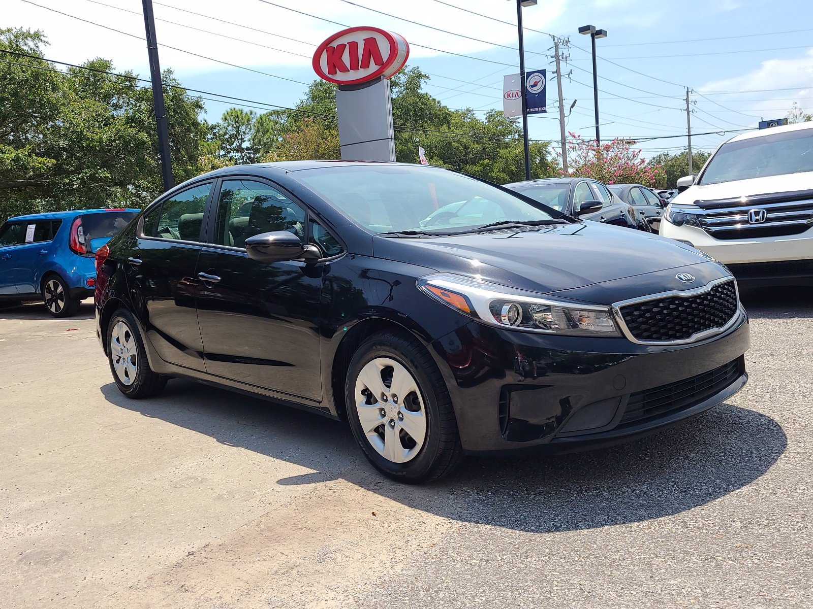 Certified Pre-Owned 2017 Kia Forte LX 4dr Car for Sale #THE106751 | Kia ...